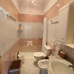 La Casa Del Sol, * Abades